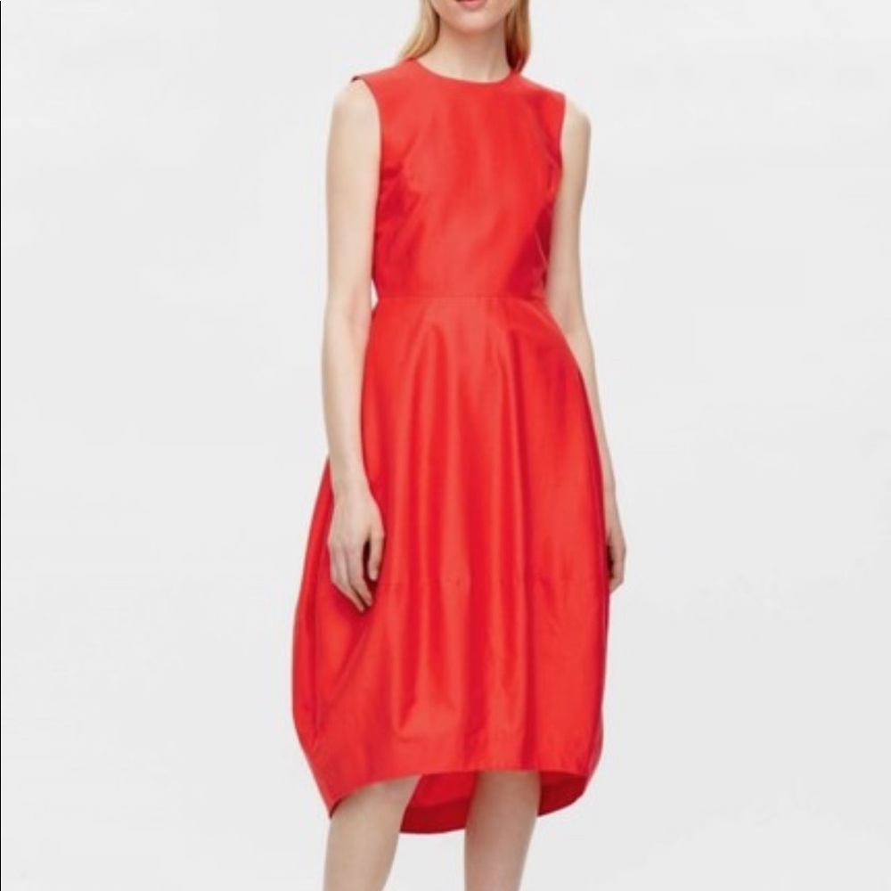 COS Cocoon Bubble Dress- BEIGE